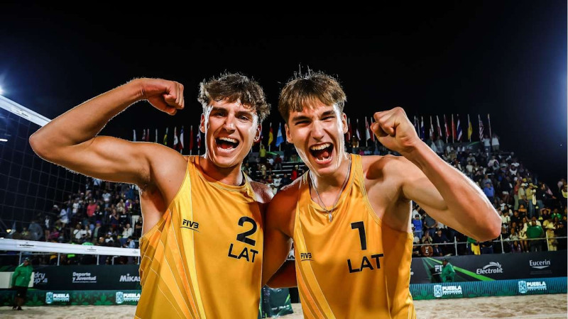 Fokerots un Auziņš kļūst par U21 pasaules čempioniem