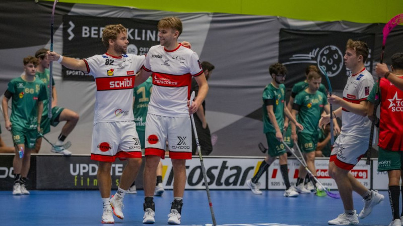 Anis atgriežas desmitniekā, komanda piekāpjas čempioniem