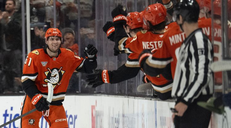 Gotjē pirmais hat-trick, Florida bez Balinska ielaiž septiņus, Stemkoss izlīdzina 0.3 sekundes līdz beigām