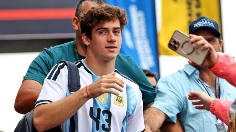 "Alpine" pagarina līgumu ar Kolapinto, igaunis Arons pie iespējas netiek