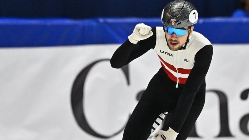 Krūzbergs Pasaules tūrē šorttrekā sasniedz ceturtdaļfinālu arī 1000 metros