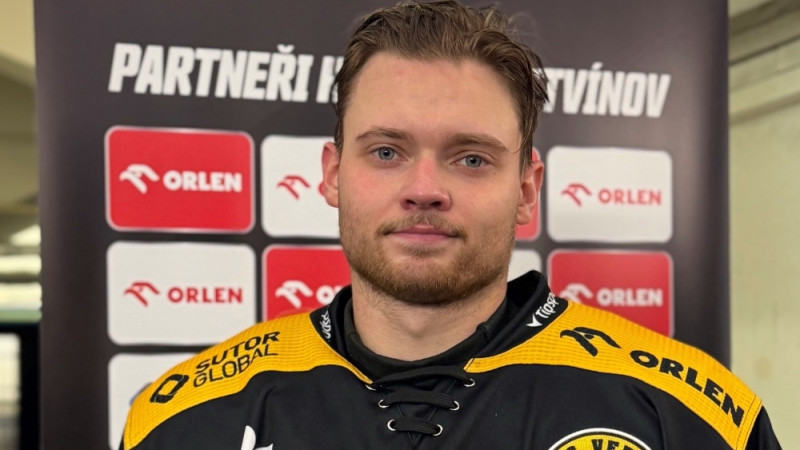 Komuls pirmo ripu šoruden iemet tieši pret savu bijušo klubu