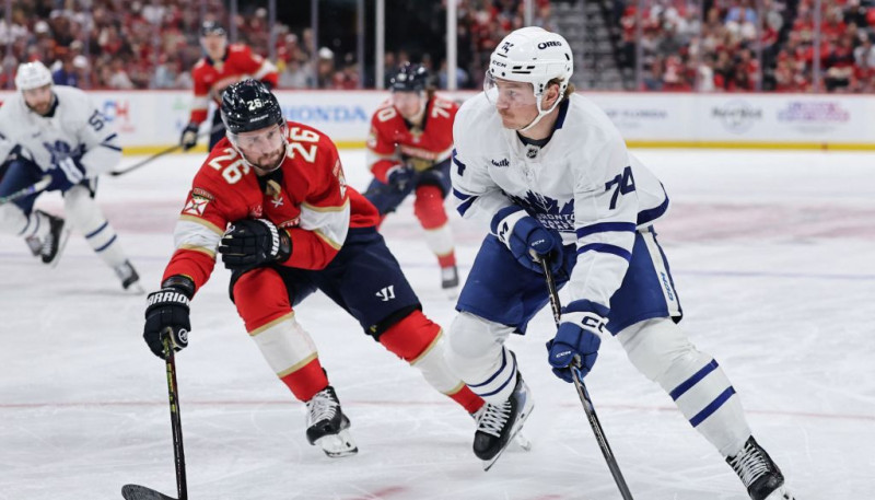 Girgensonam un Balinskim trīs metieni pa vārtiem komandu zaudējumos