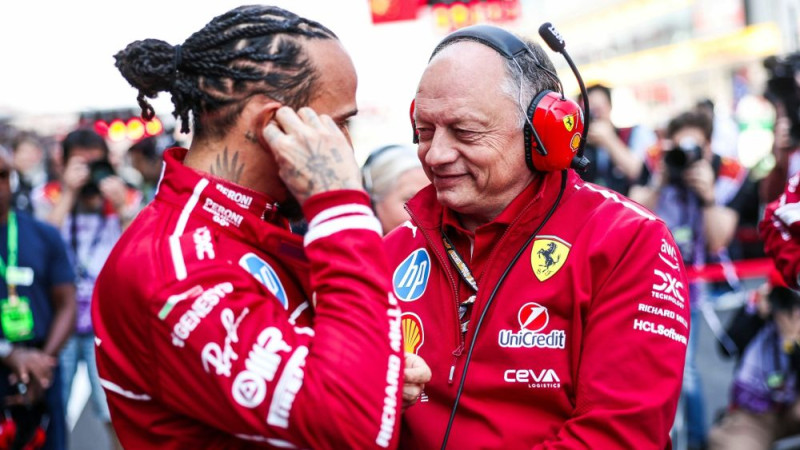 "Ferrari" attiecības ar Hamiltonu neesot tik sliktas kā izskatās no malas