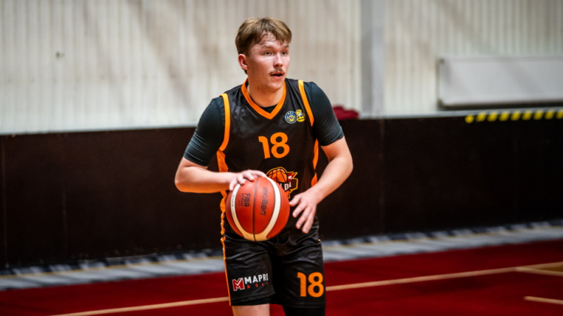 "Bauska" uzvar Kandavā un pārņem Rietumu līderpozīciju, "Siguldai" sezonas spožākā spēle