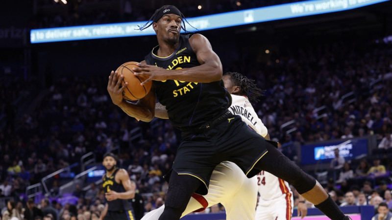 OKC grauj, Batleram aizdomas par nopietnu traumu, Austrumu līderu cīņā ''Pistons'' uzveic ''Celtics''