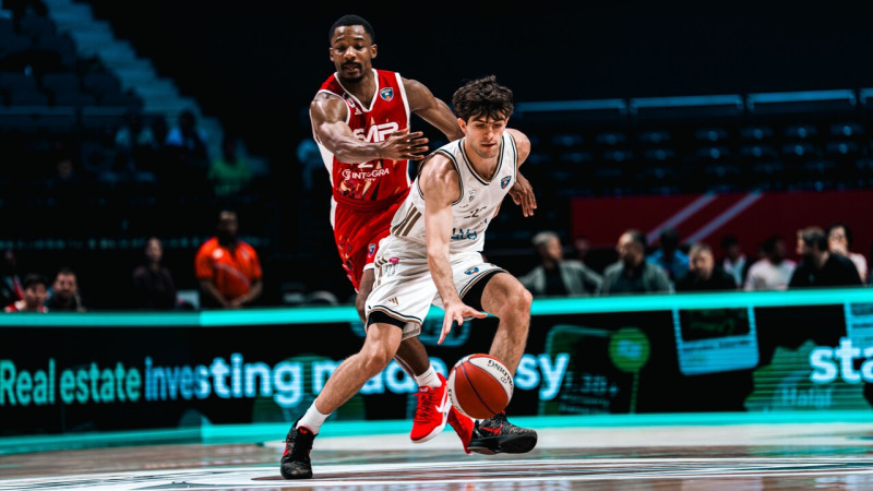 Dāvis Bertāns arī šoreiz malā, Dubaijai Adrijas līgā 14-0