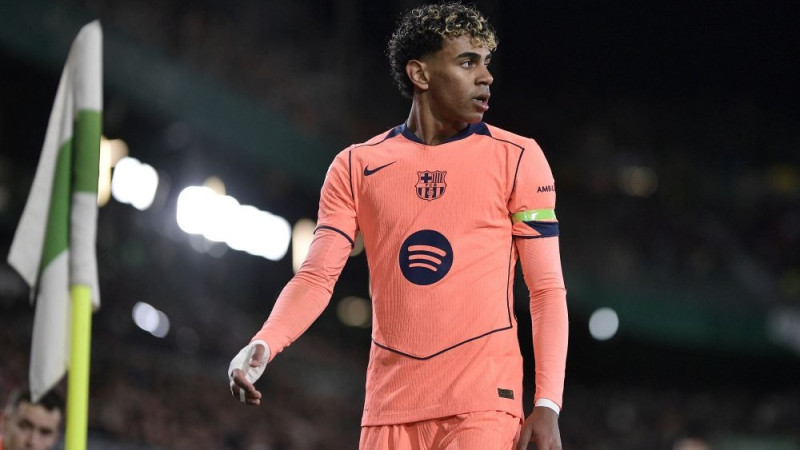 ″Barcelona″ cīņu ″LaLiga″ galvgalī turpina ar drošu uzvaru pār ″Elche″