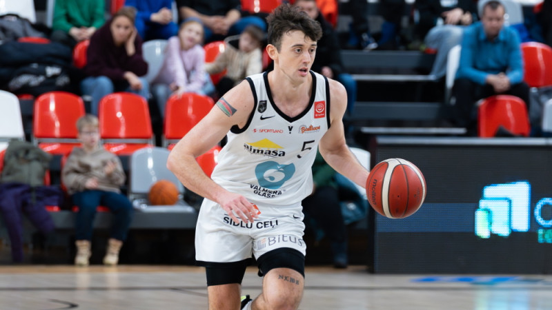 Pacilātā, bet ar sastāva robiem esošā "Valmiera" uzņems viesus no Igaunijas - pārraide TV4