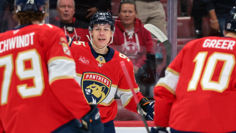 Latvieši velk Floridu: Vilmanis iemet pirmajā minūtē, Balinskim vairākuma gols un rekords