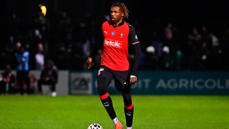 Anglijas čempione tālredzīgi atver maku talantīga franču aizsarga piesaistei