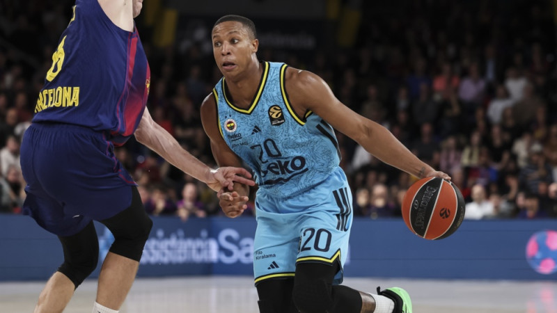 Žagara pārstāvētas ''Fenerbahce'' vienam no vadošajiem aizsargiem veikta meniska operācija