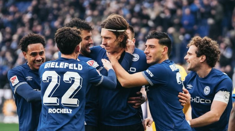 Uldriķis par lielisko atgriešanos saņem uzslavas un iekļūst kārtas simboliskajā izlasē