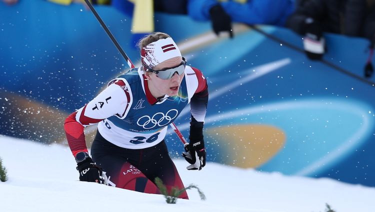 Distanču slēpotāja Eiduka Pasaules kausa otrajā desmitā arī skiatlonā