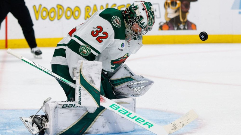 Video: ″Avalanche″ uzbrukums ″Wild″ vārtsargu noved līdz vemšanai