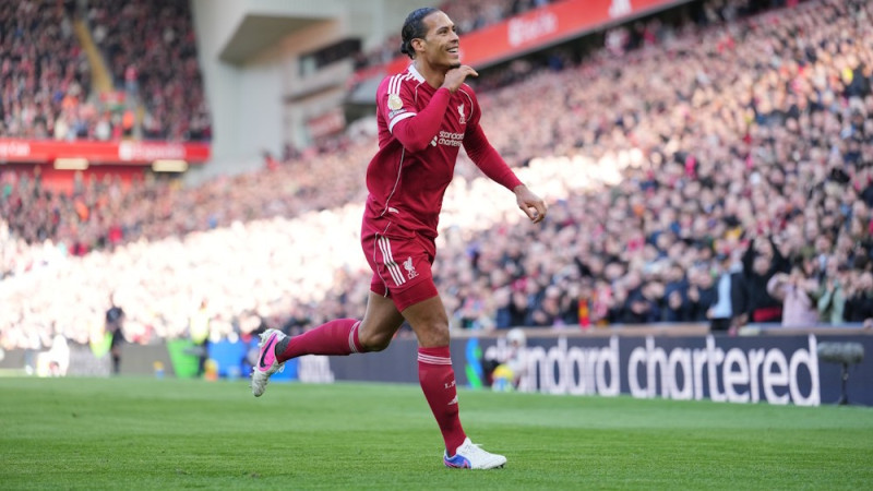 Liverpūle 43 minūšu laikā nokārto uzvaru pret Vesthemas "United"