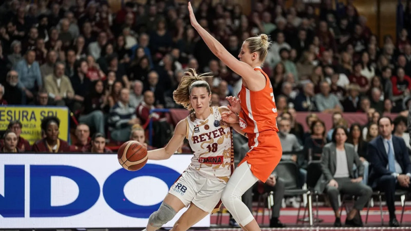 Jūras līgava aizšķērso Kitijai Laksai ceļu uz Eirolīgas finālturnīru