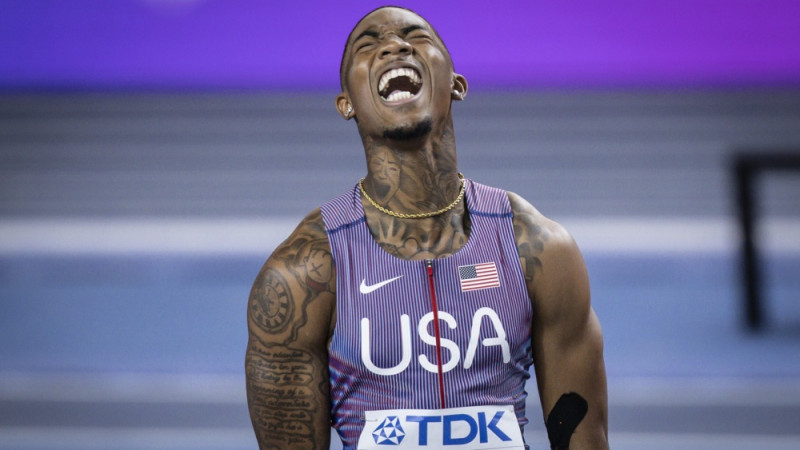 Spraigā 60 metru finālā PČ telpās pie zelta tiek amerikānis Entonijs