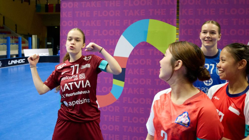Itālijā sākas pasaules čempionāts florbolā juniorēm, latvietēm jāatgriežas spēcīgāko pulkā
