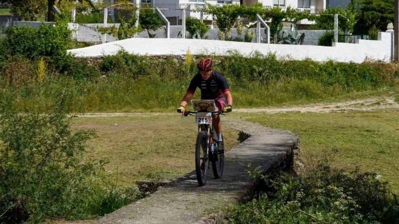 Eiropas MTBO čempionātā juniori Top30, pieaugušie četrdesmitniekā